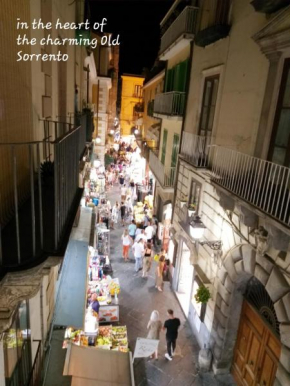 Sorrento City Center Atmosphere